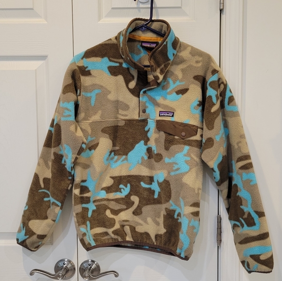 Patagonia Other - Patagonia Camo Fleece Pullover 1E1